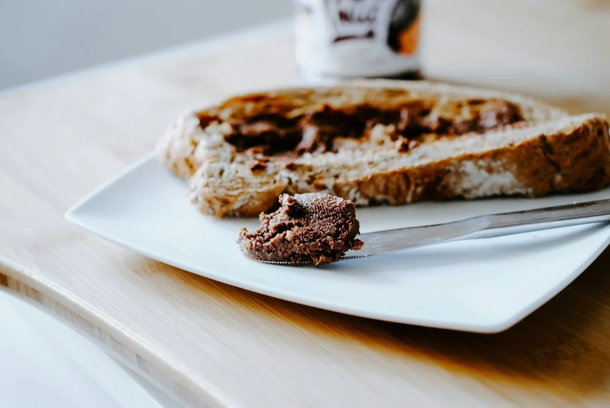 Vegane Schokoladencreme für bewusste Genießer - Kaufe jetzt vegane Schokoladencreme Vegane Schokoladencreme für bewusste Genießer - Kaufe jetzt vegane Schokoladencreme